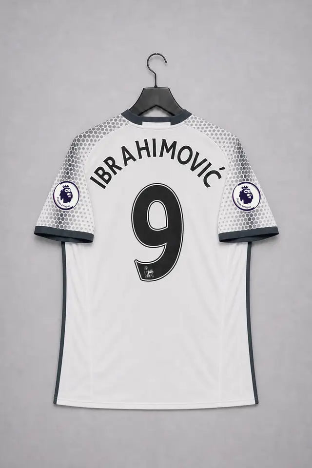 MANCHESTER UNITED 2016 THIRD Zlatan Ibrahimovic 9