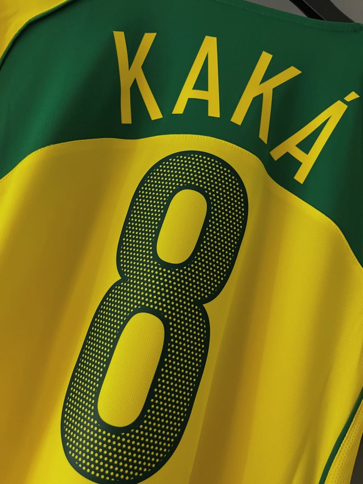 Brazil Home Kit 2004 Kaka 8