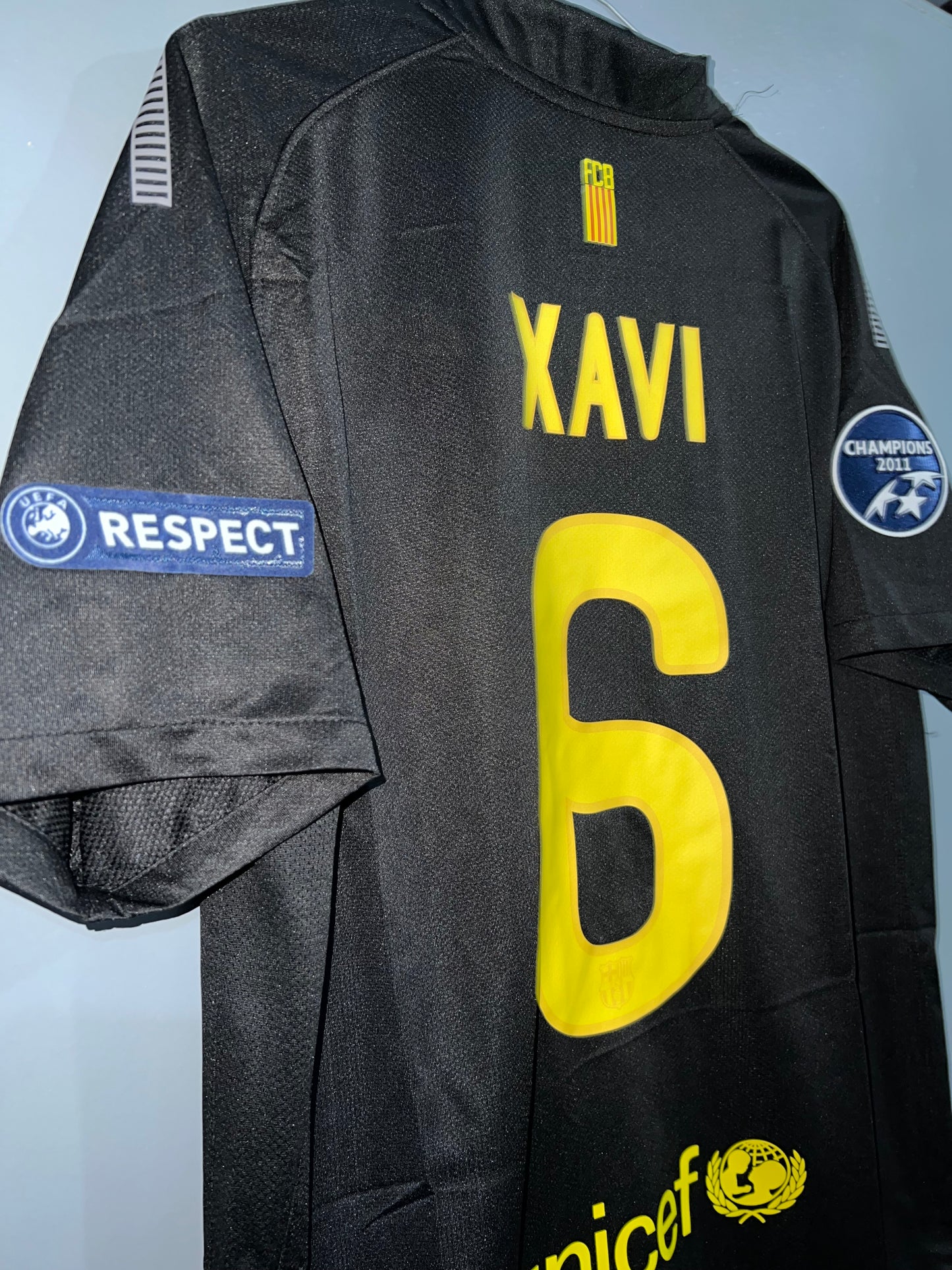 Barcelona 2011/2012 away Xavi #6