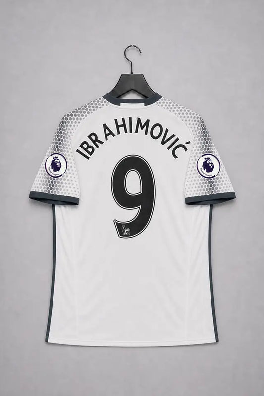 MANCHESTER UNITED 2016 THIRD Zlatan Ibrahimovic 9