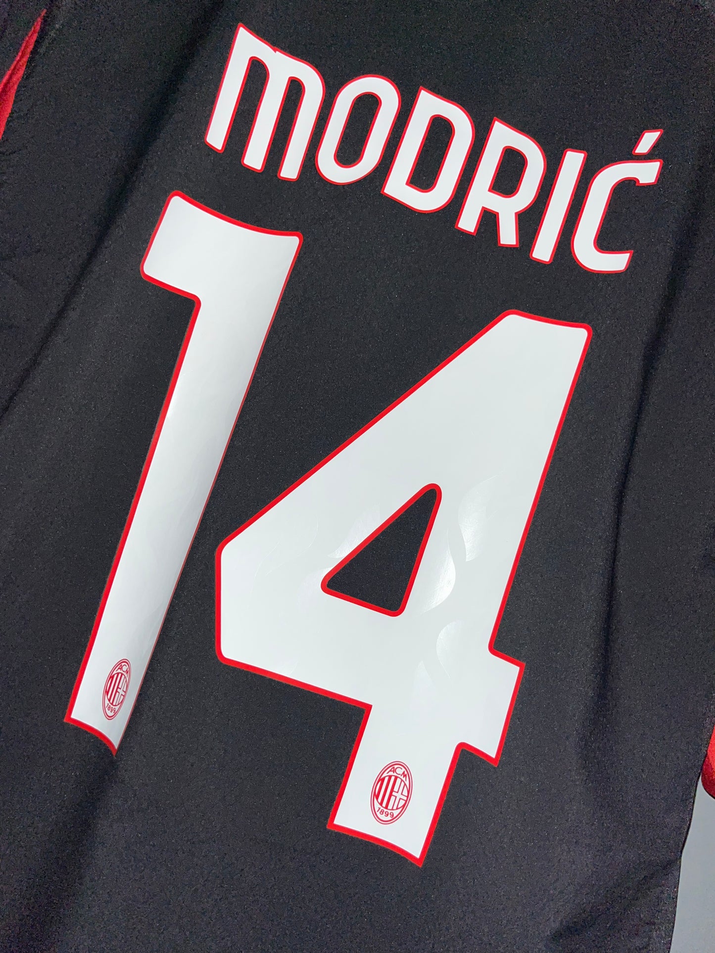 AC Milan Jersey Home 25/26 MODRIĆ 14