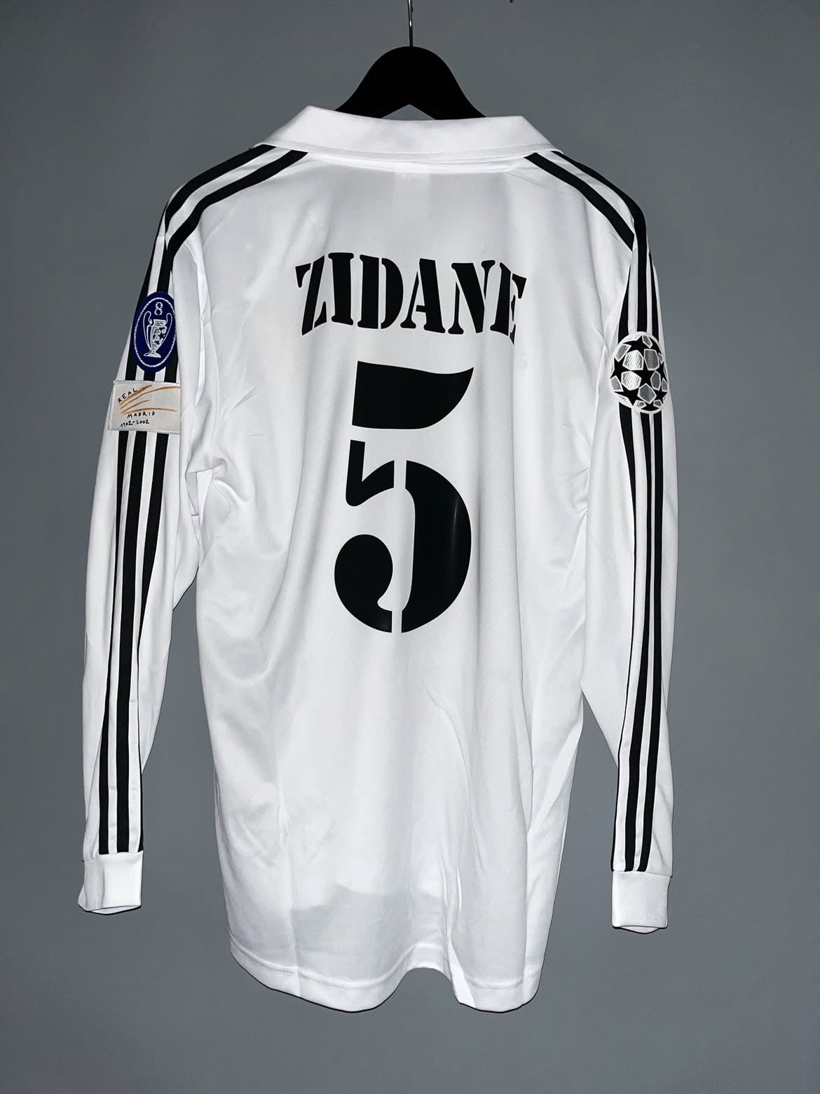 Real Madrid HomeKit UCLWinner Zidane 5