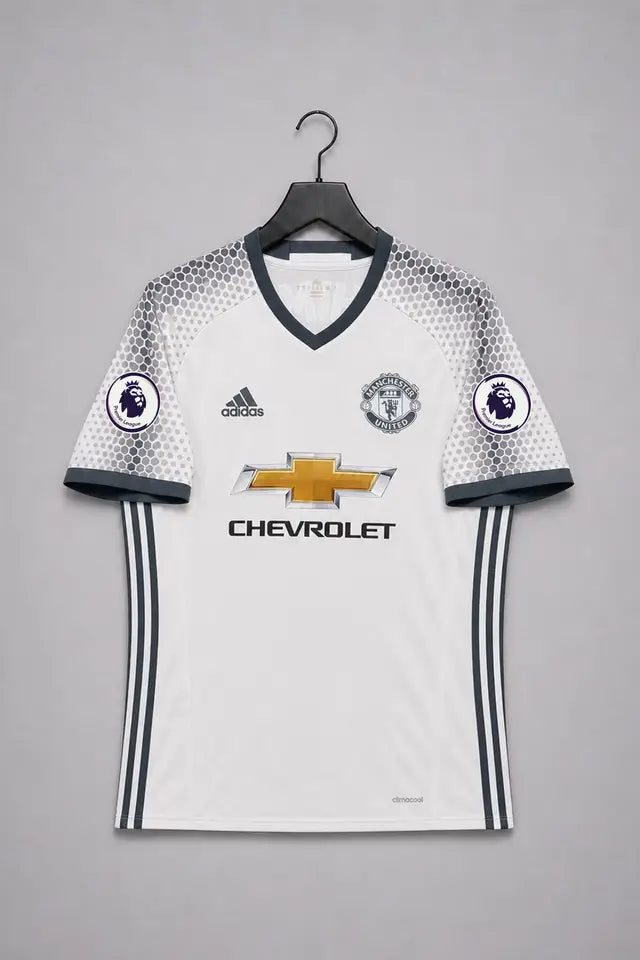 MANCHESTER UNITED 2016 THIRD Zlatan Ibrahimovic 9