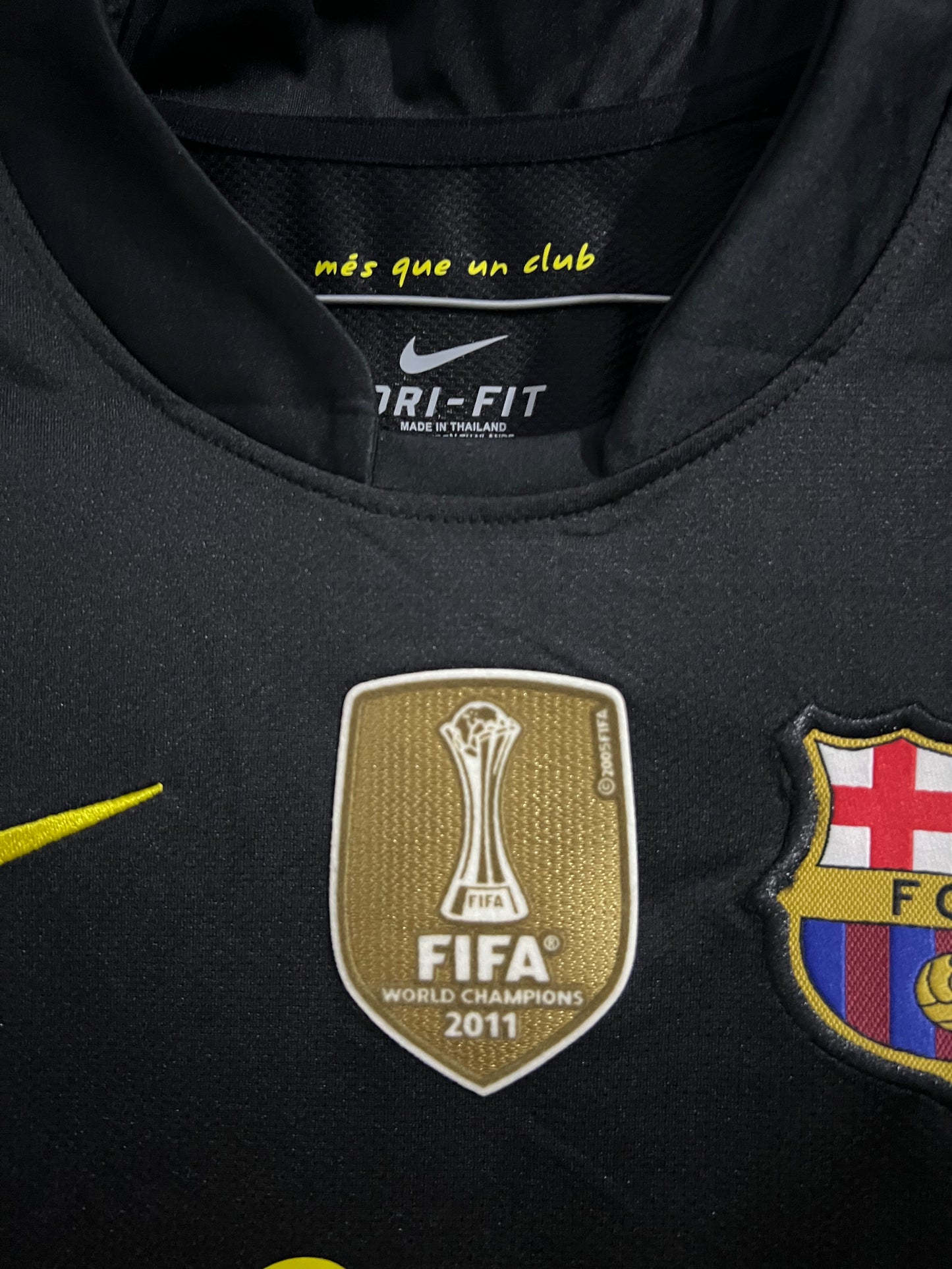 Barcelona 2011/2012 away Xavi #6