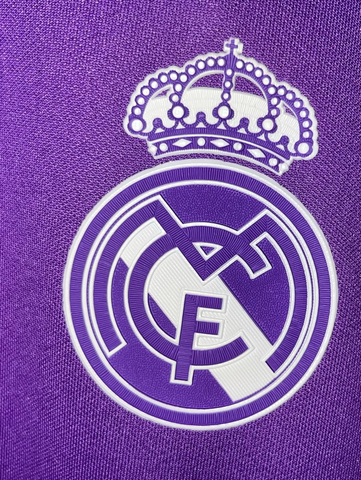 Real Madrid 16-17 jersey away  Final UCL Cristiano Ronaldo
