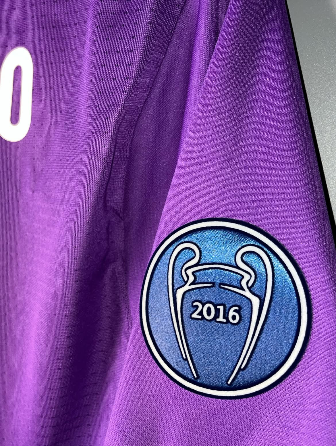 Real Madrid 16-17 jersey away  Final UCL Cristiano Ronaldo